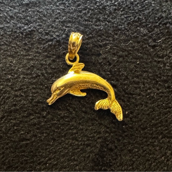 14k Gold Dolphin - Picture 1 of 4